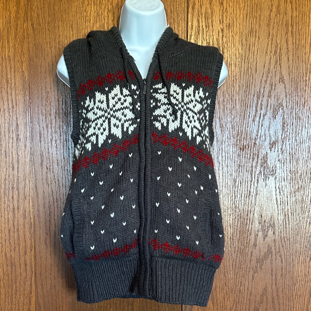 Aeropostale Women's Hooded Zip Sweater Vest in Charcoal, White & Red